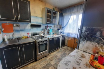 Фото №1: 3-комнатная квартира 61 м² - Белоозёрский, мкр. 1-й, ул. Молодёжная, 2/1