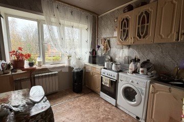 Фото №3: Комната 80 м² - Фосфоритный, ул. Школьная, 2