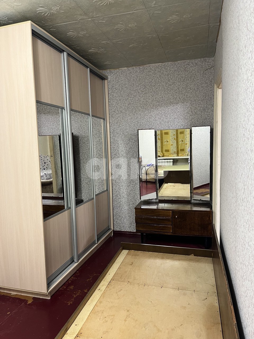 Фото №2: 2-комнатная квартира 43 м² - Белоозёрский, мкр. Красный Холм, ул. 50 лет Октября, 12